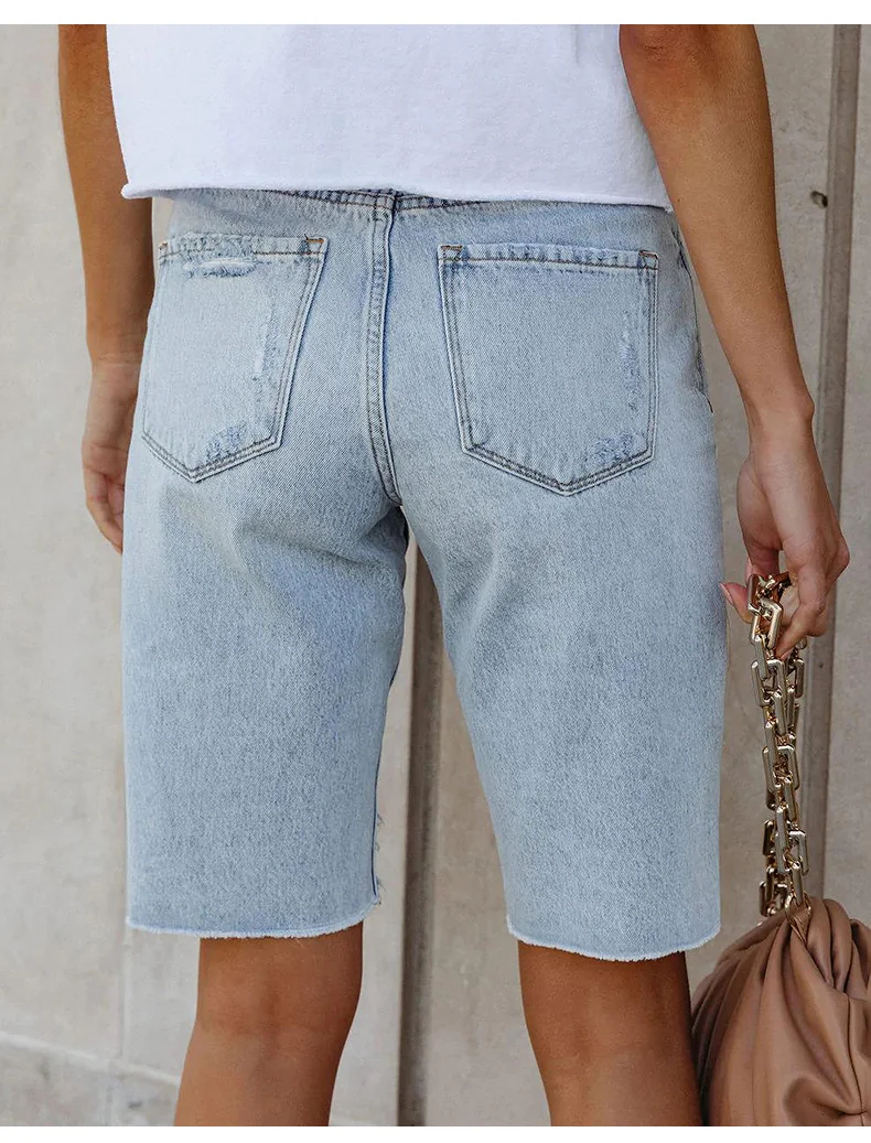 040 - Ladies Straight Fit Denim Shorts | Wholesale OEM Private Label Factory