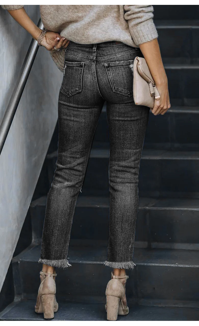 1010BLK – Ladies Black Straight Fit Long Denim Jeans | Wholesale OEM Denim Manufacturer