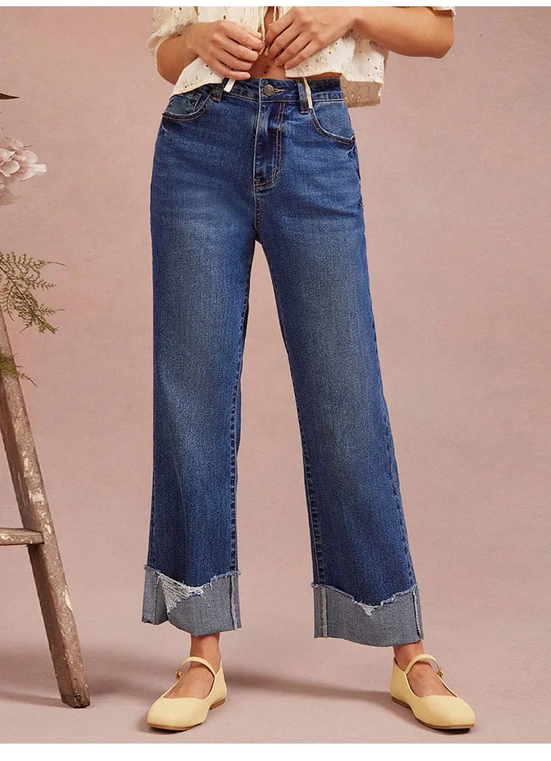 25-062 – Ladies Straight Fit Long Denim Jeans | Wholesale OEM Private Label Factory